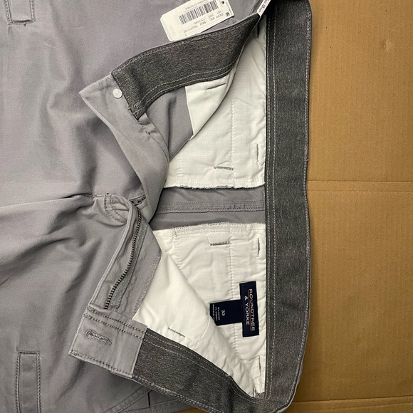 Men's Roundtree & Yorke Casual shorts - Picture 2 of 5